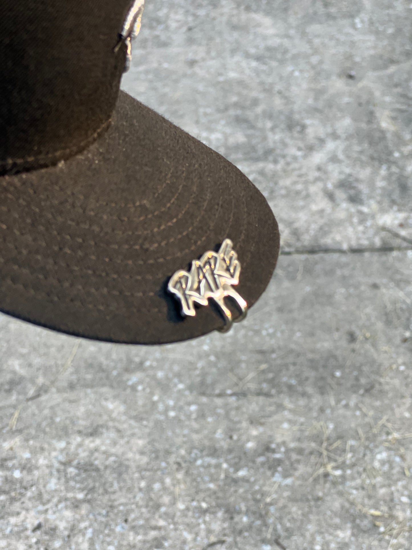 “RARE” Hat Clip – Versatile Streetwear Accessory