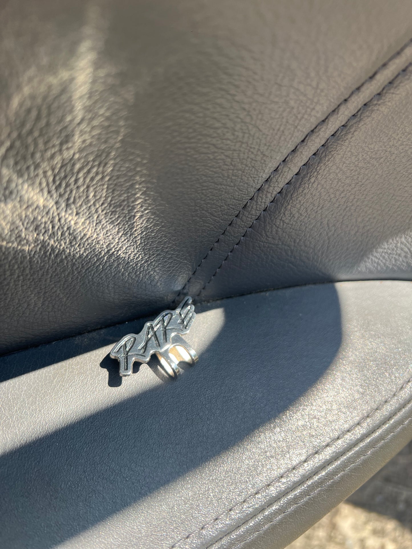 “RARE” Hat Clip – Versatile Streetwear Accessory